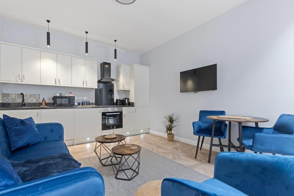 Modern Apartment Off-Road Parking-Twin Room Suite 4 نوتينغهام المظهر الخارجي الصورة