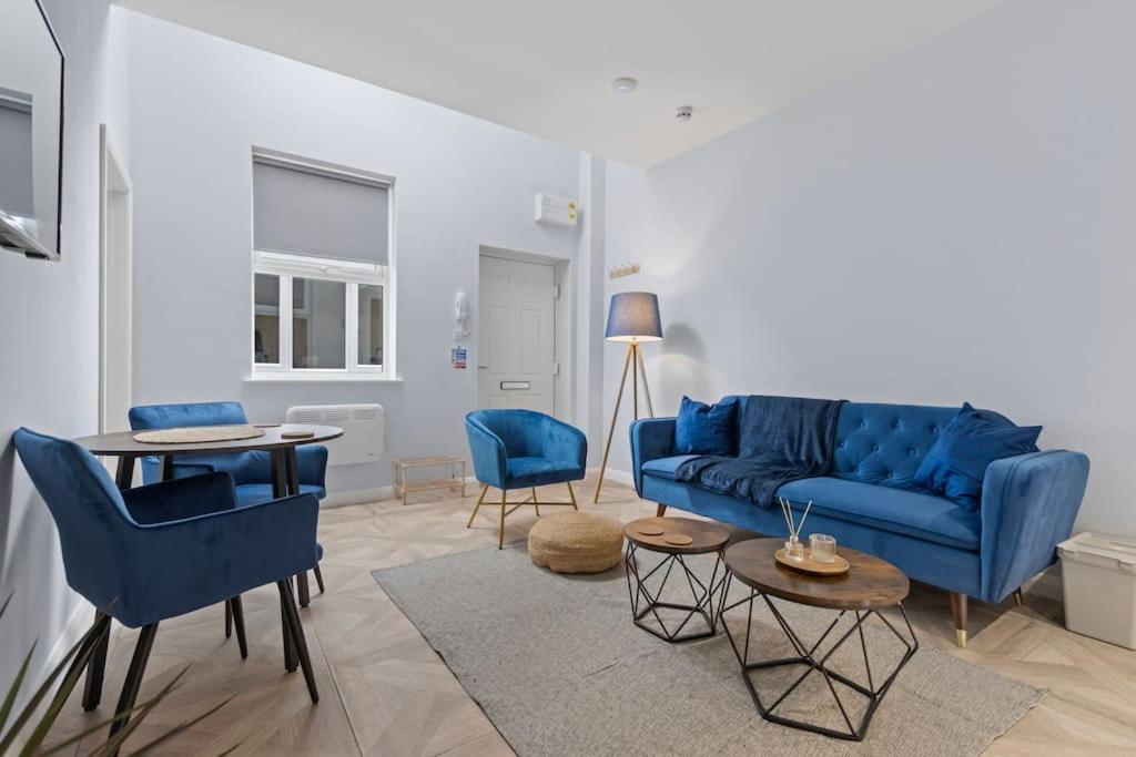 Modern Apartment Off-Road Parking-Twin Room Suite 4 نوتينغهام المظهر الخارجي الصورة