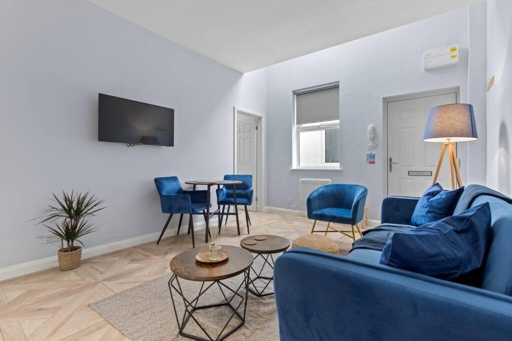 Modern Apartment Off-Road Parking-Twin Room Suite 4 نوتينغهام المظهر الخارجي الصورة